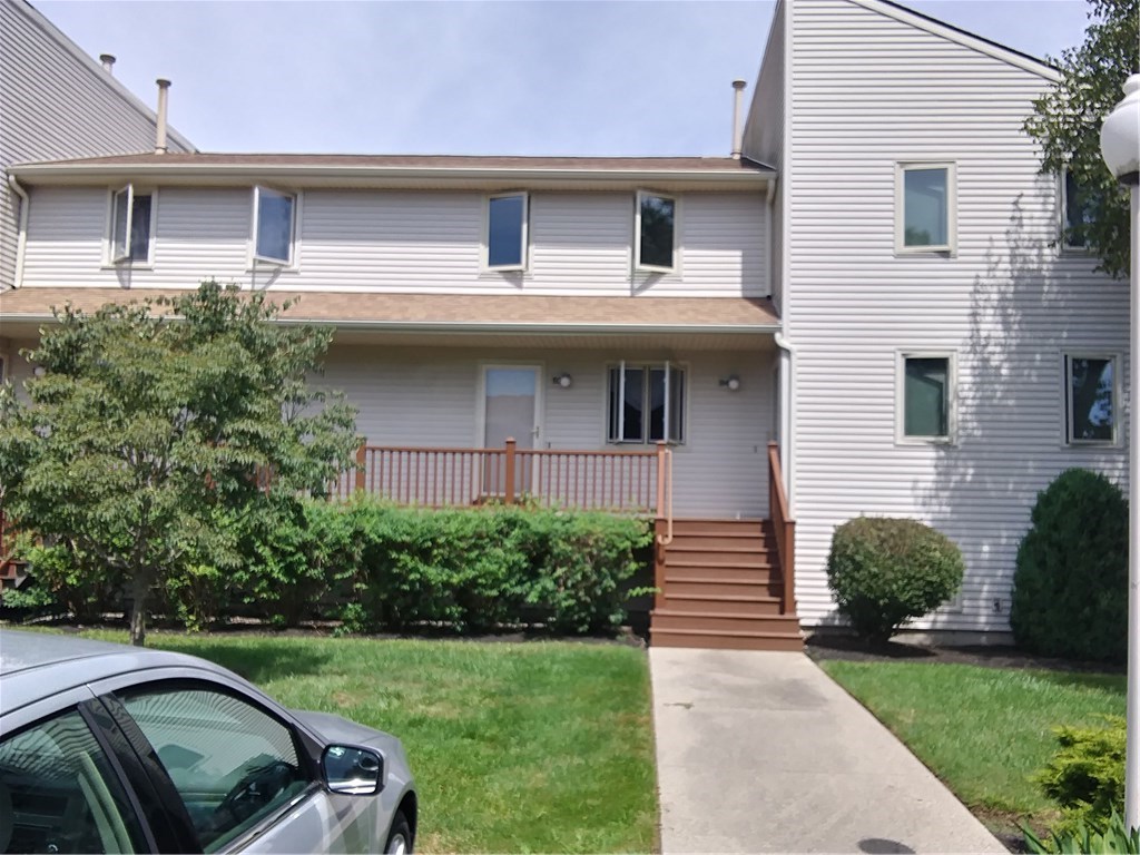 660 Point Judith Road, Unit B 3 Narragansett, RI 02882 - Photo 2 of 19