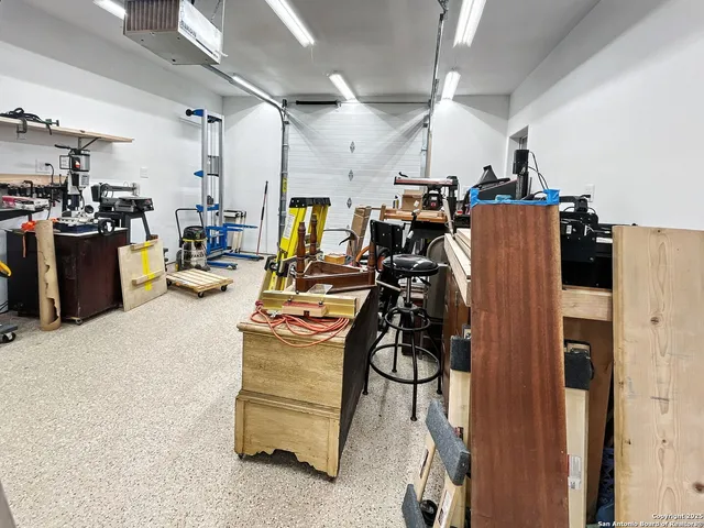 $375,000 | 214 Star Lane, Pipe Creek, TX 78063