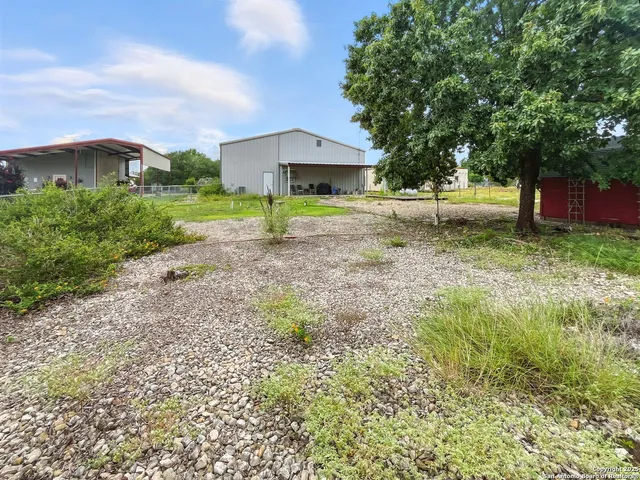 $375,000 | 214 Star Lane, Pipe Creek, TX 78063