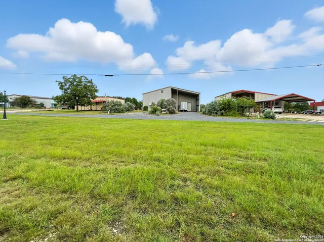 $375,000 | 214 Star Lane, Pipe Creek, TX 78063