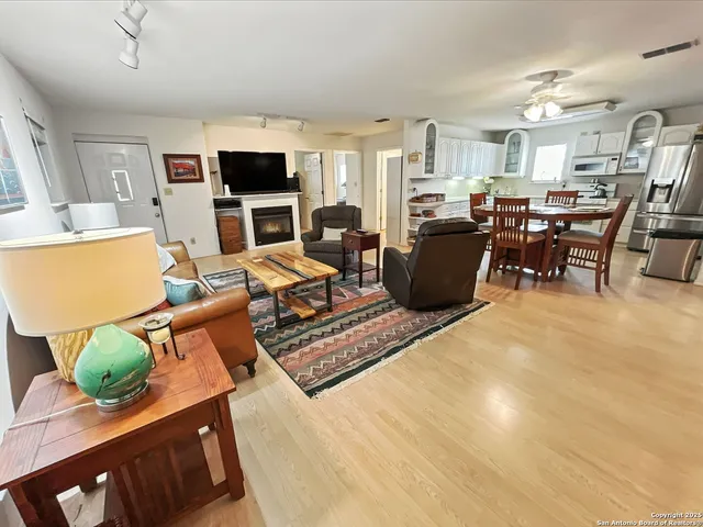 $375,000 | 214 Star Lane, Pipe Creek, TX 78063