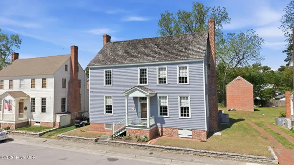 $499,000 | 214 East Water Street, Washington, NC 27889