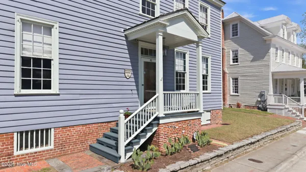 $499,000 | 214 East Water Street, Washington, NC 27889