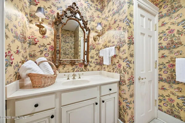 $499,000 | 214 East Water Street, Washington, NC 27889