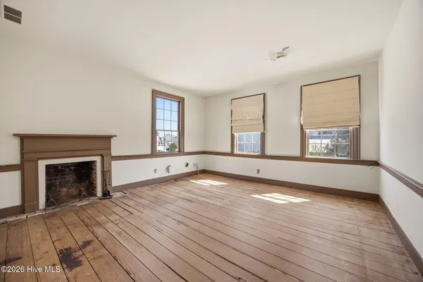 $499,000 | 214 East Water Street, Washington, NC 27889