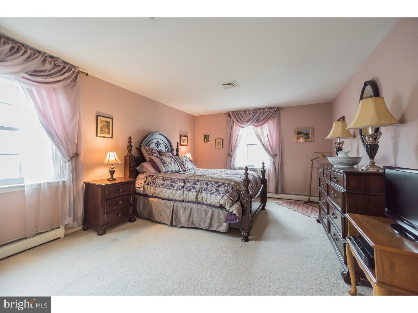 74 St Davids Road Springfield, PA 19064 - Photo 12 of 22 Master Bedroom