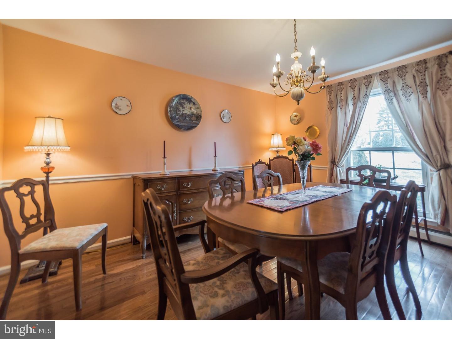 74 St Davids Road Springfield, PA 19064 - Photo 4 of 22 Dining Room