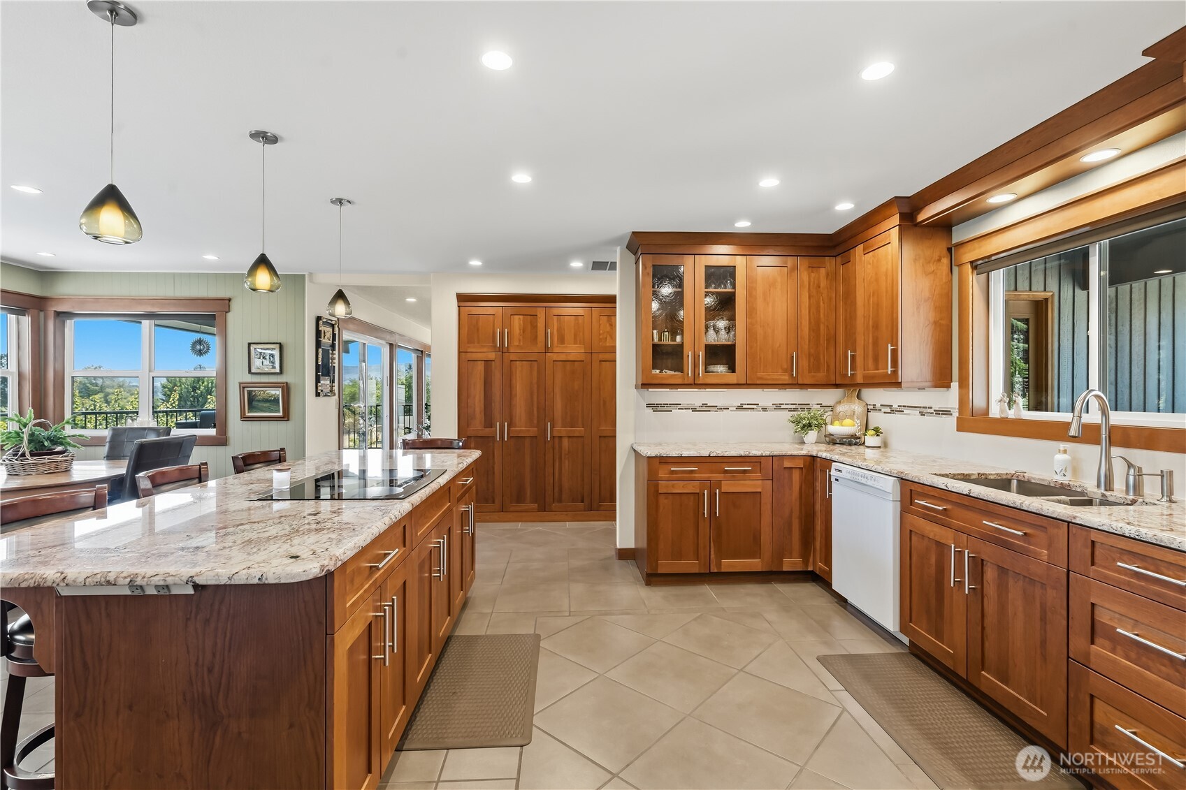 3275 Burch Mountain Road Wenatchee, WA 98801 - Photo 13 of 40