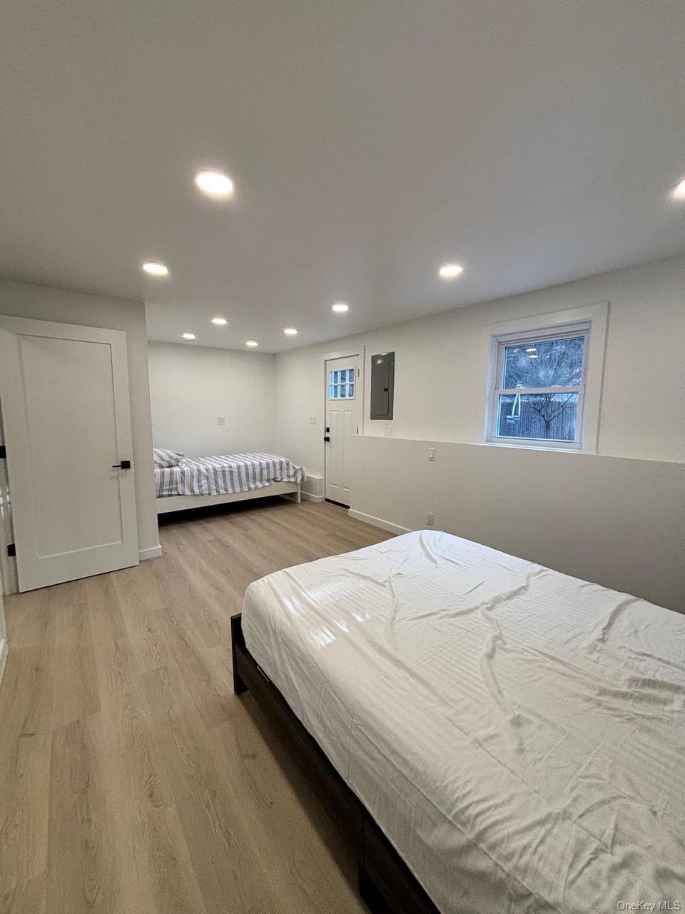 791 Longview Avenue Valley Stream, NY 11581 - Photo 19 of 33
