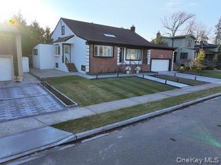 791 Longview Avenue Valley Stream, NY 11581 - Photo 4 of 33