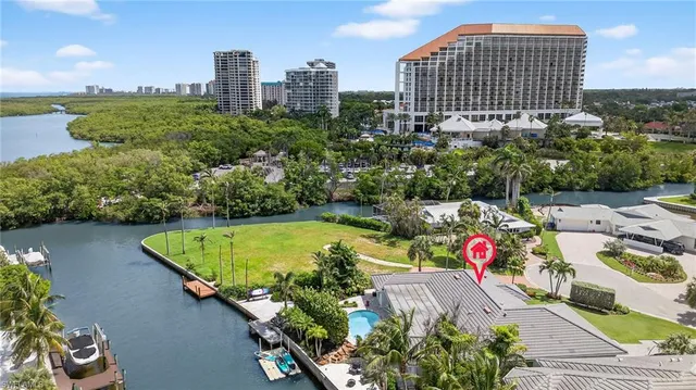 $3,995,000 | 5215 Seashell Avenue, Naples, FL 34103