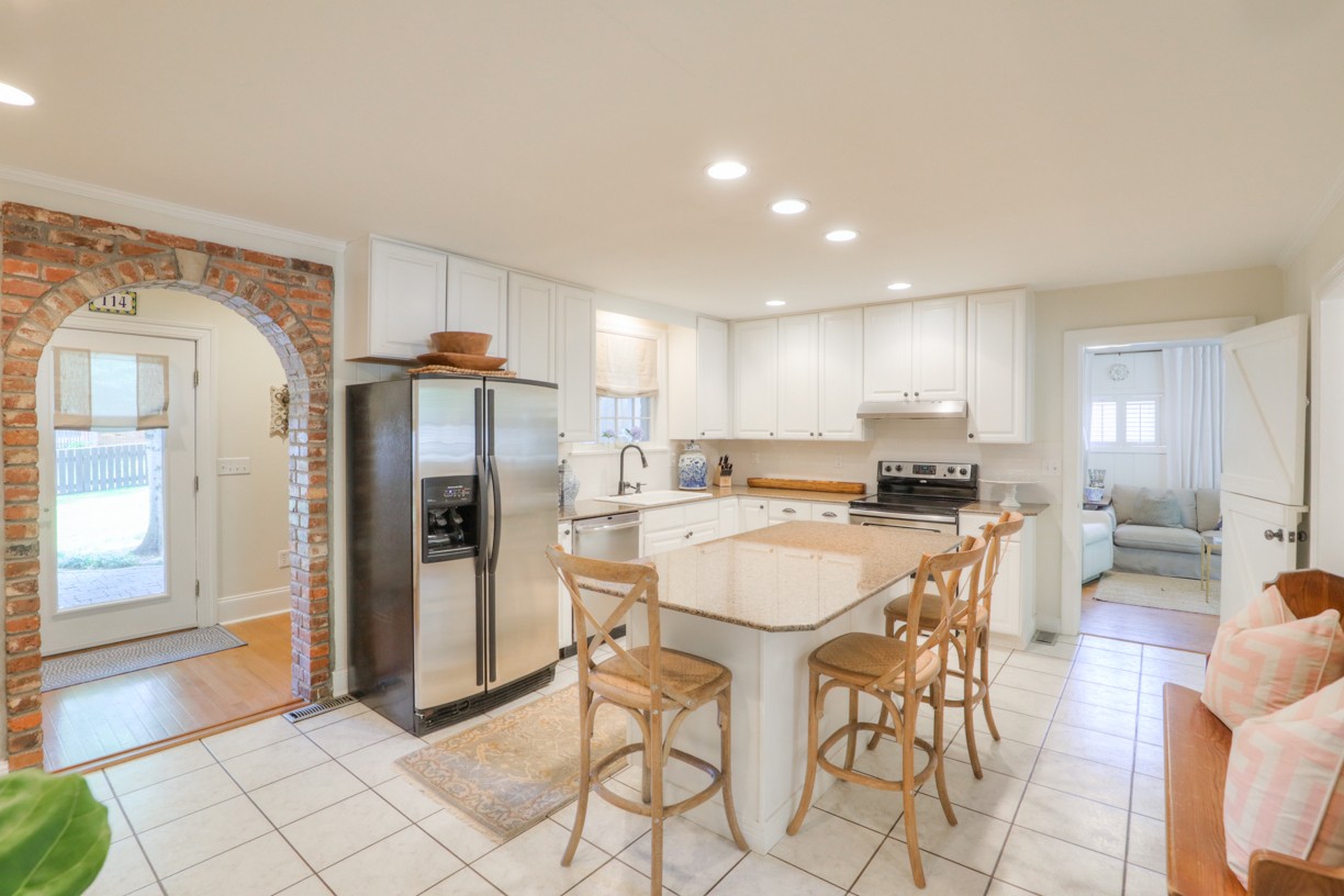 114 Mayfair Road Nashville, TN 37205 - Photo 8 of 36