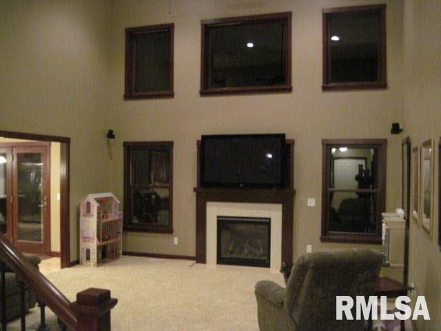 831 Fox Ridge Road Eldridge, IA 52748 - Photo 3 of 12 Gallery Image 3