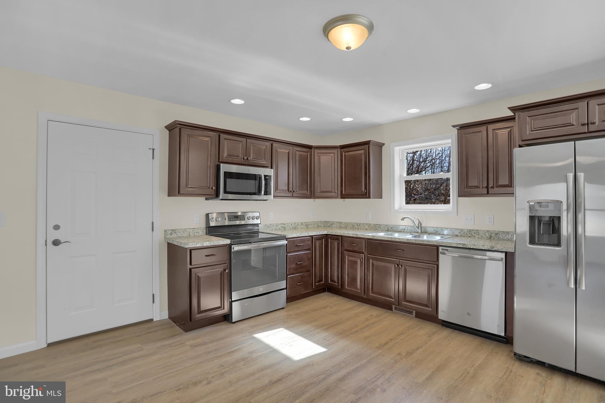 243 Hickory Ridge Road Newport, PA 17074 - Photo 5 of 30 Gallery Image 5