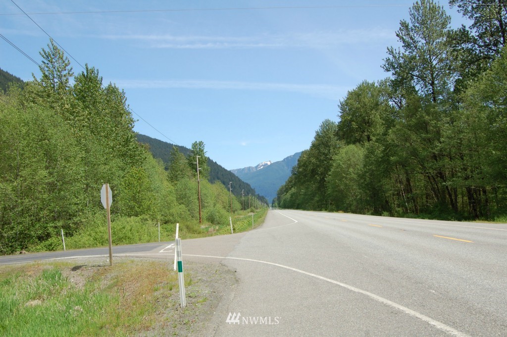 113 Chapman Road Randle, WA 98377 - Photo 11 of 14 Gallery Image 11