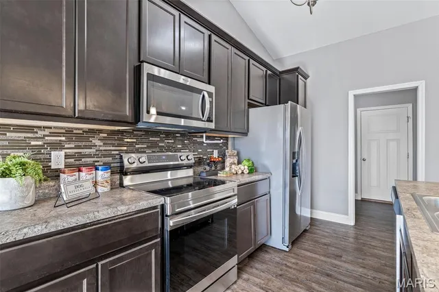 $299,900 | 1957 Masters Drive, Festus, MO 63028