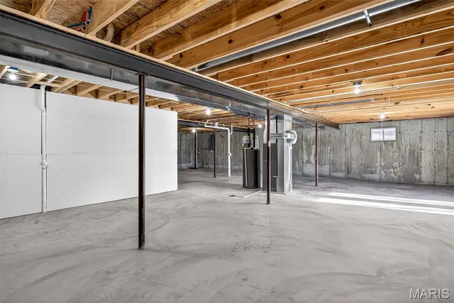 $299,900 | 1957 Masters Drive, Festus, MO 63028