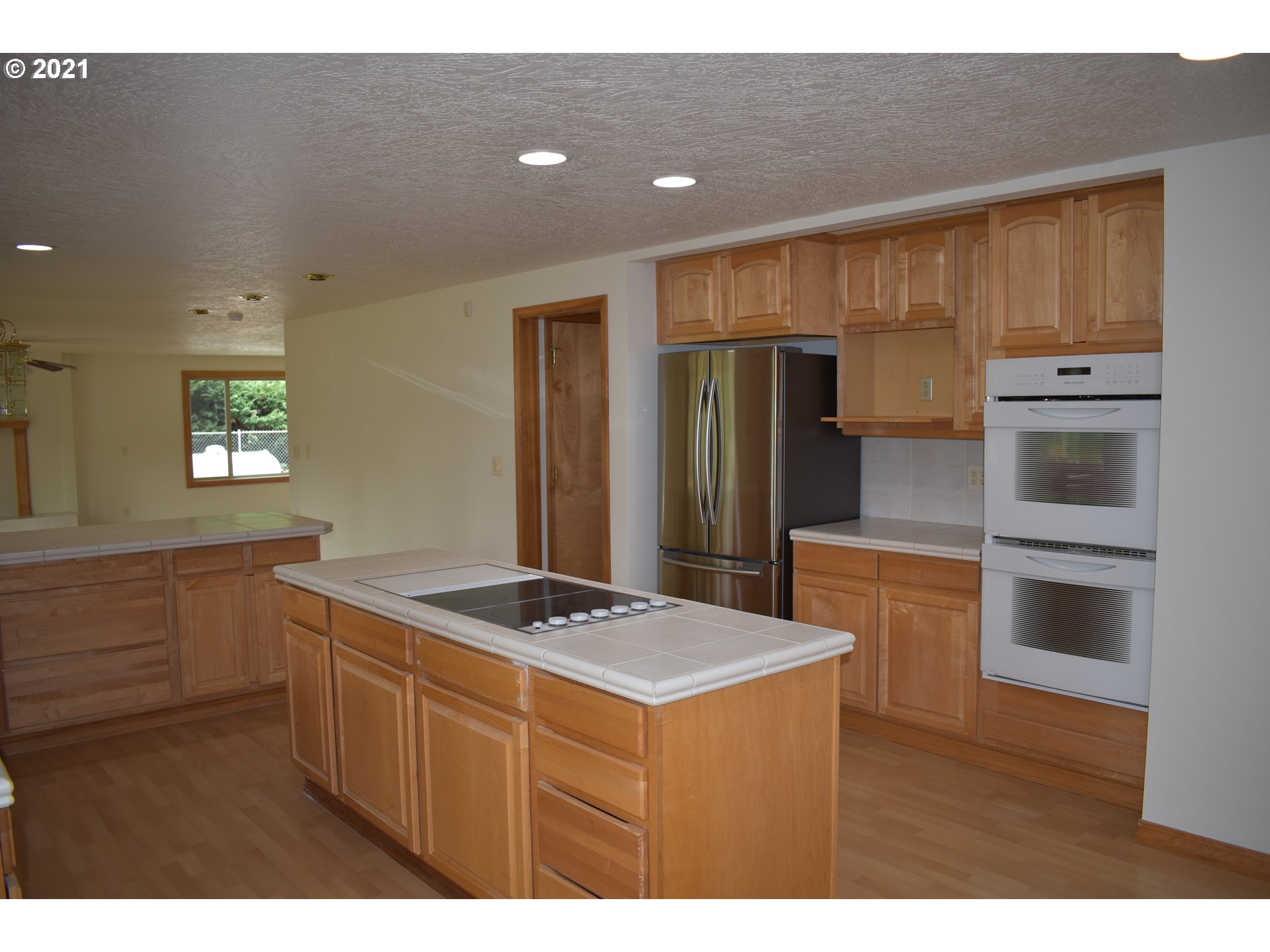 38670 Pengra Road Fall Creek, OR 97438 - Photo 19 of 28