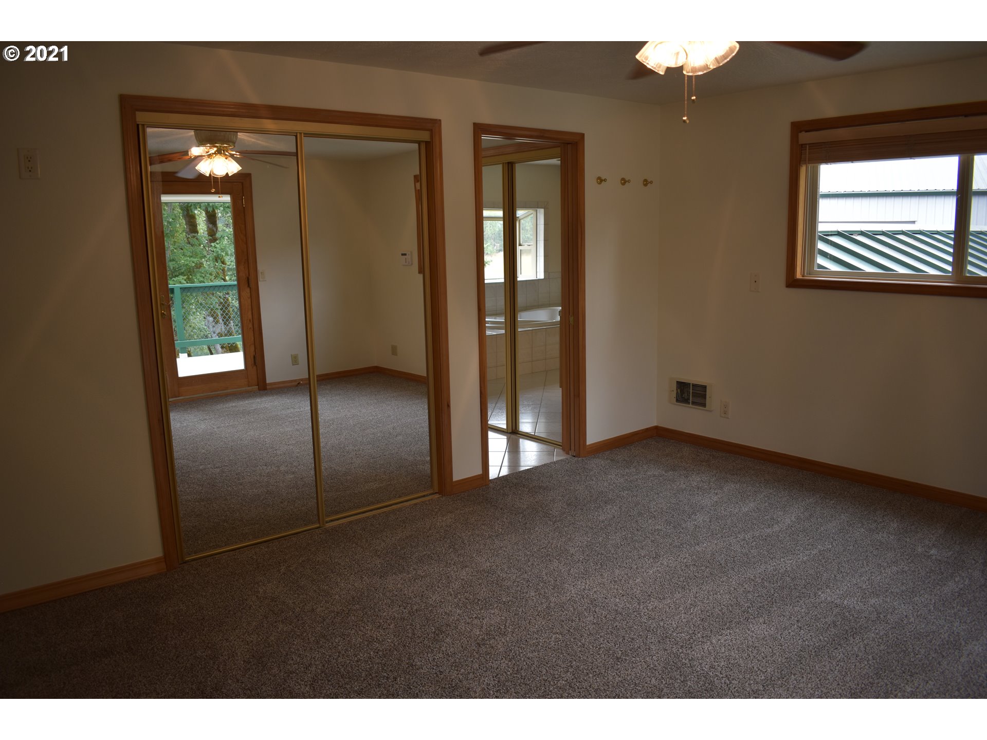 38670 Pengra Road Fall Creek, OR 97438 - Photo 26 of 28