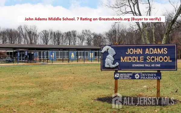 $789,000 | 10 Falcon Drive, Edison, NJ 08820