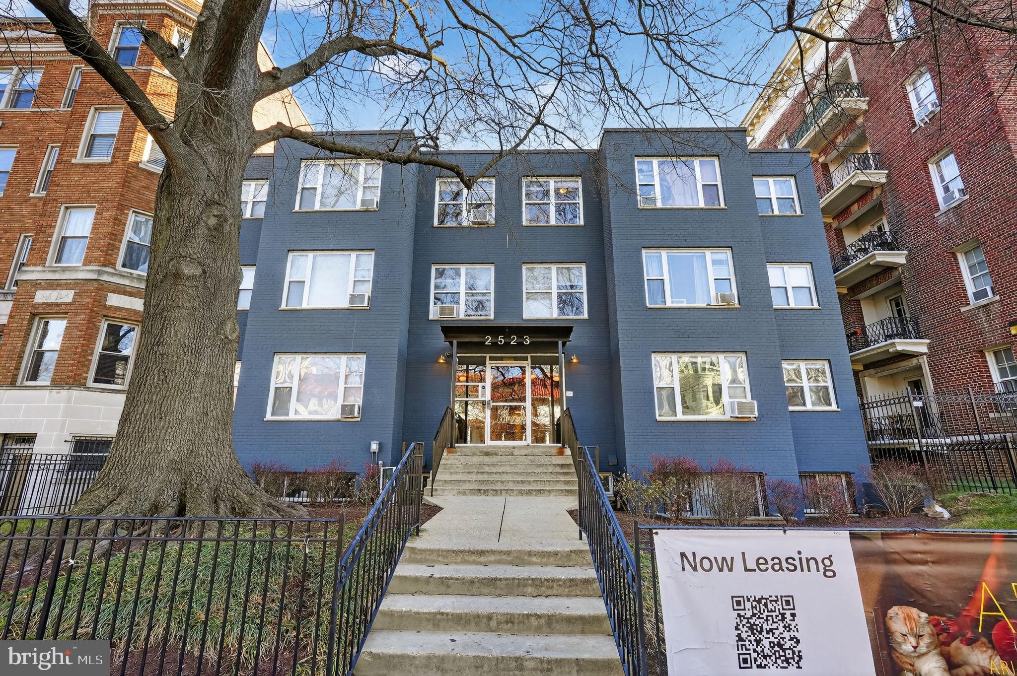 2523 13th Street Northwest, Unit 103 Washington, DC 20009 - Photo 27 of 29 a front view of a brick building