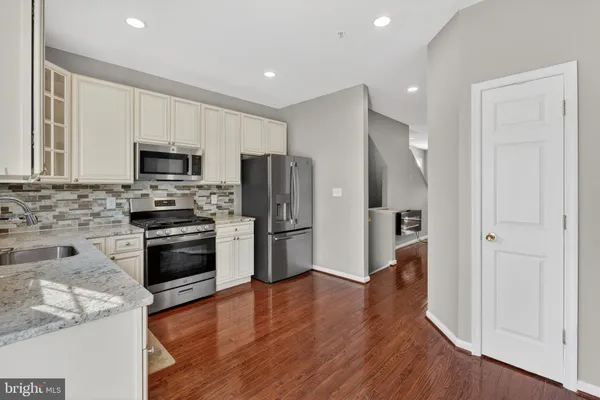 $3,500 | 4258 Martin Luther King Jr Avenue Southwest, Washington, DC 20032