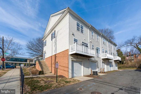 $3,500 | 4258 Martin Luther King Jr Avenue Southwest, Washington, DC 20032