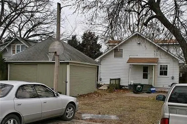 $120,000 | 1915 South Broadway Street, Pittsburg, KS 66762