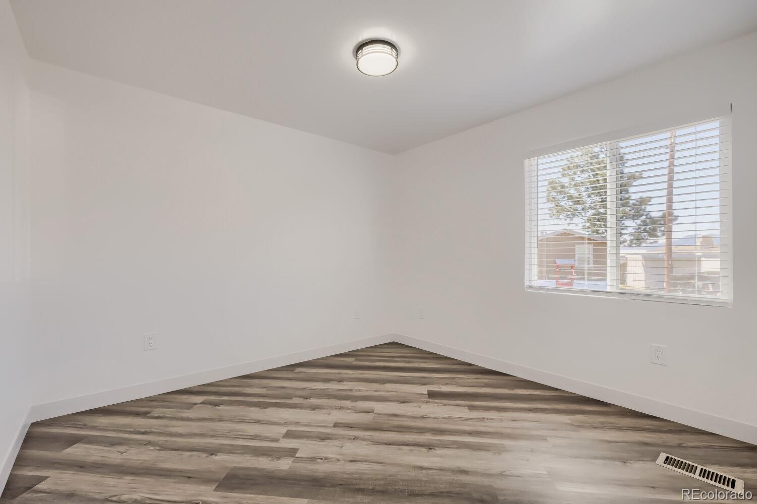 880 Beacon Lite Road Monument, CO 80132 - Photo 13 of 16 Gallery Image 13