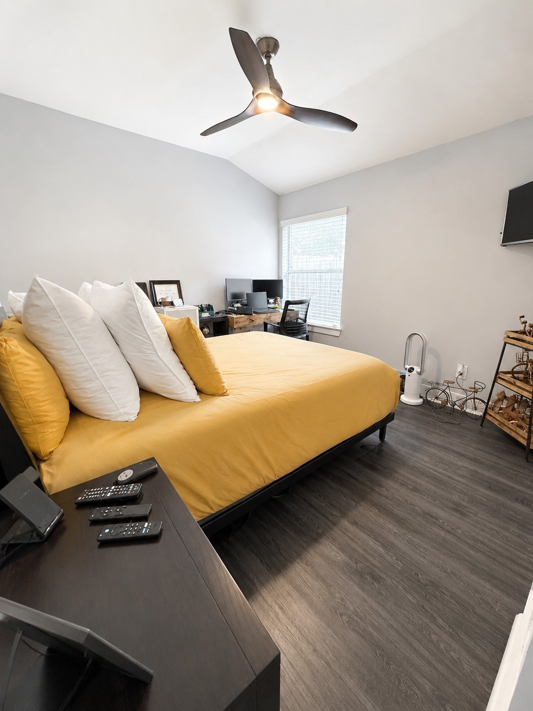 22419 Highland Point Lane Spring, TX 77373 - Photo 10 of 16 3rd bedroom