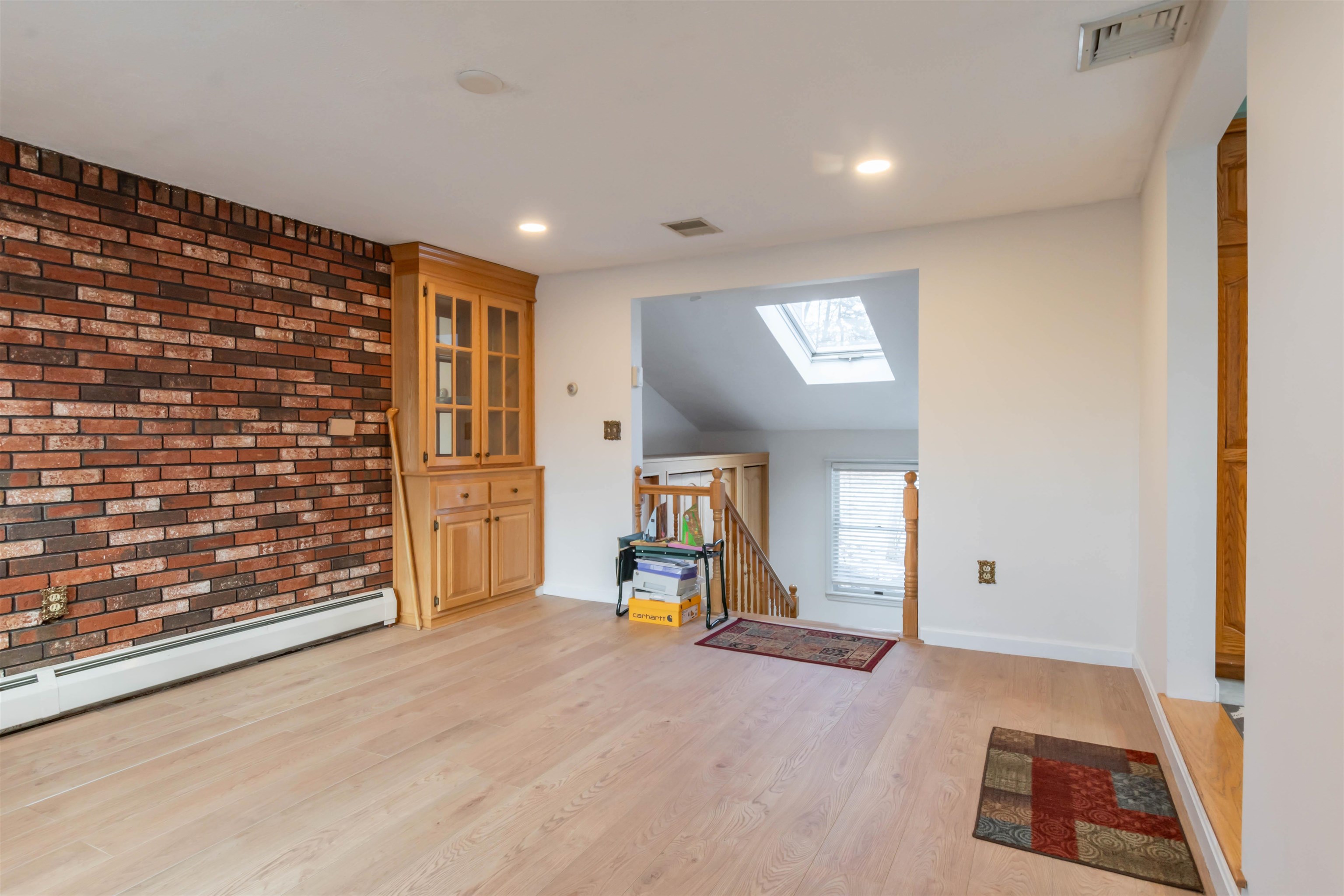 12 Dracut Road Hudson, NH 03051 - Photo 16 of 58