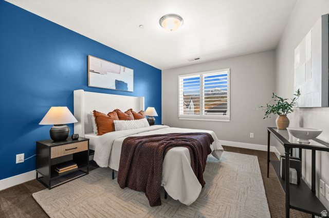 14728 South Canyon Pointe Road Draper, UT 84020 - Photo 21 of 35 Accent wall with a vibrant blue finish