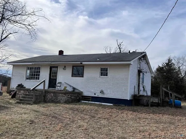 $1,496,880 | 40773 Waisner Avenue, Edwards, MO 65326