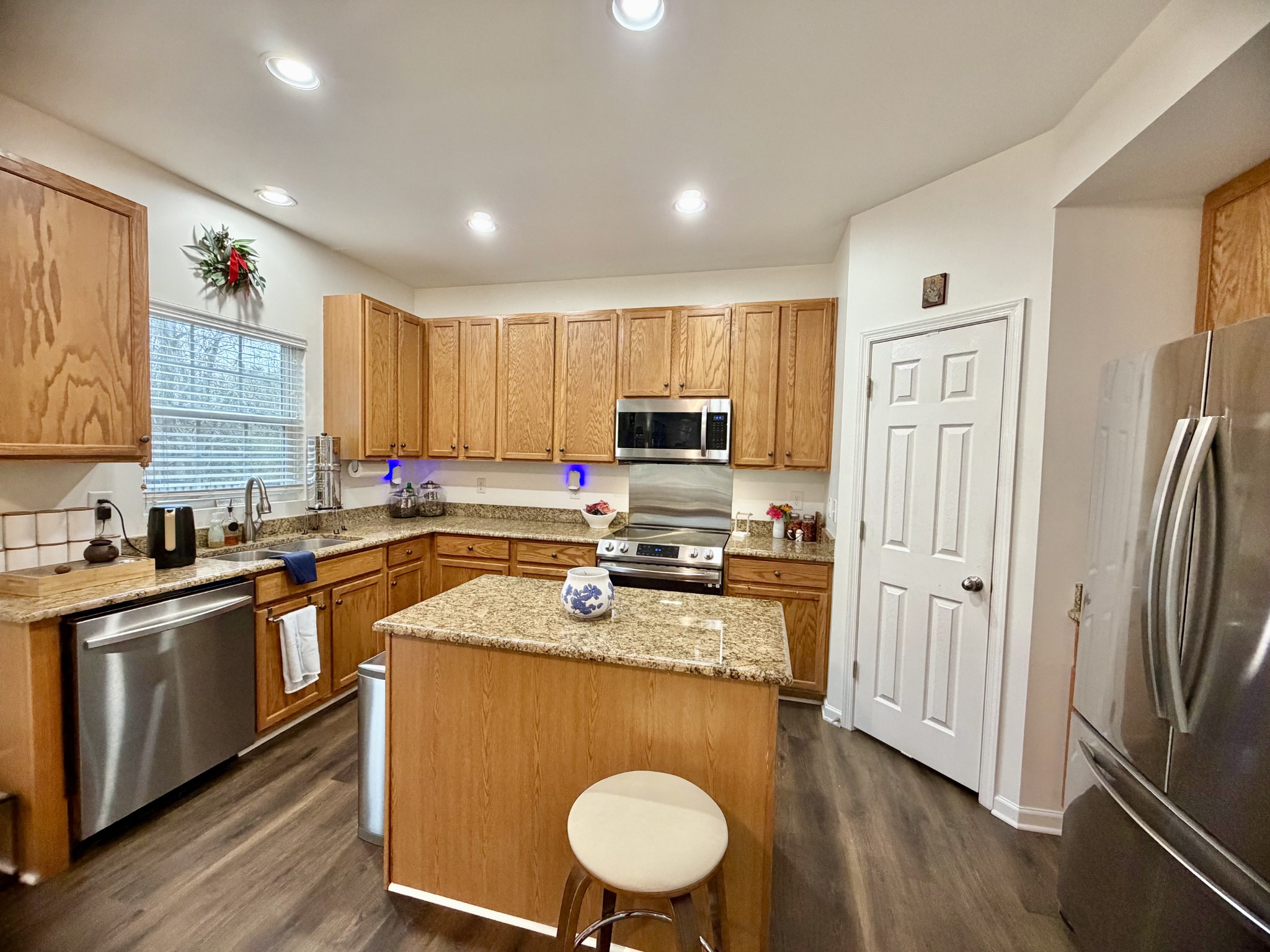 3010 Gale Court Spring Hill, TN 37174 - Photo 11 of 34