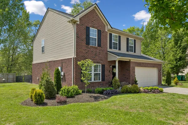 $469,900 | 3010 Gale Court, Spring Hill, TN 37174