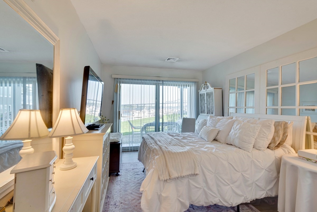 700 Shore Drive, Unit 3303 Fall River, MA 02721 - Photo 15 of 25