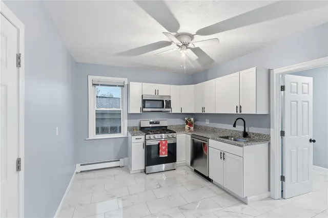 $2,400 | 108 Waterman Avenue, Unit 1, East Providence, RI 02914