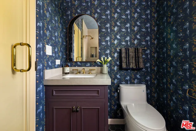 $3,995,000 | 1982 North Normandie Avenue, Los Angeles, CA 90027