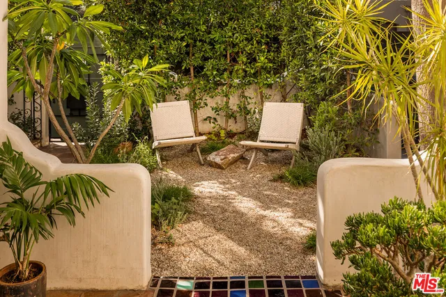 $3,995,000 | 1982 North Normandie Avenue, Los Angeles, CA 90027