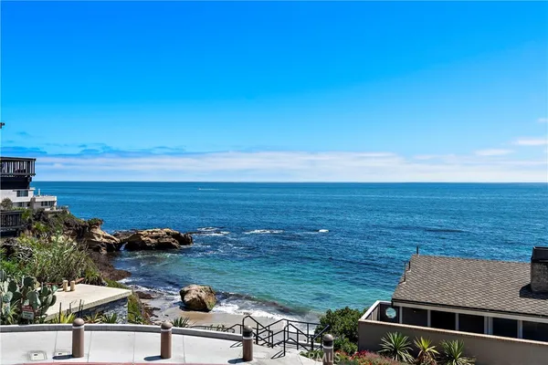 a house that has a lot of plants in it