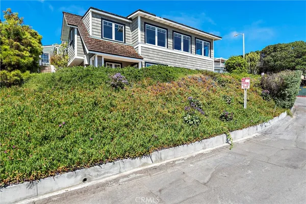 $13,500 | 154 Pearl Street, Laguna Beach, CA 92651