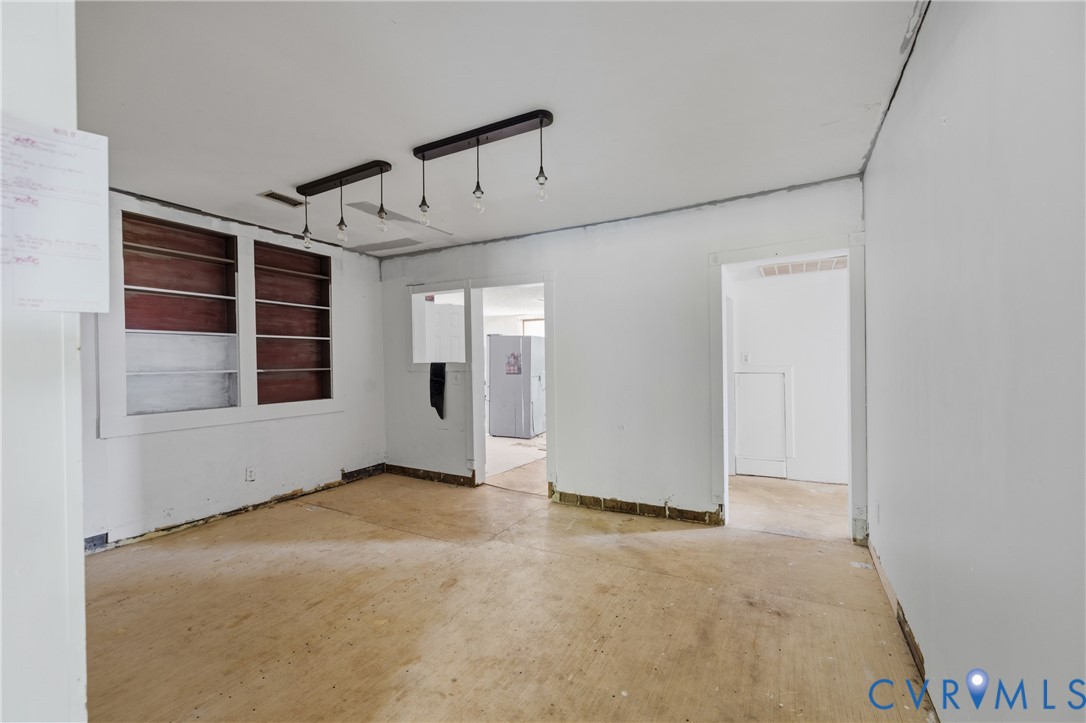5317 Hickory Road Petersburg, VA 23803 - Photo 11 of 40