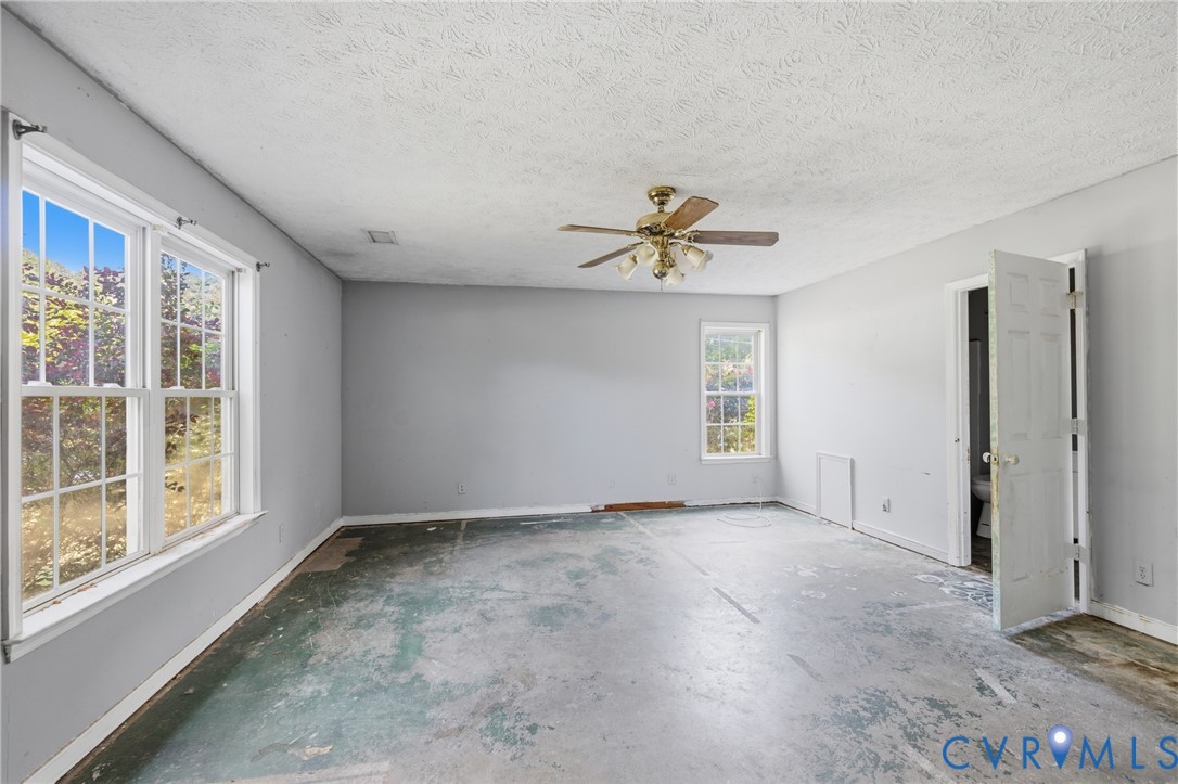 5317 Hickory Road Petersburg, VA 23803 - Photo 22 of 40