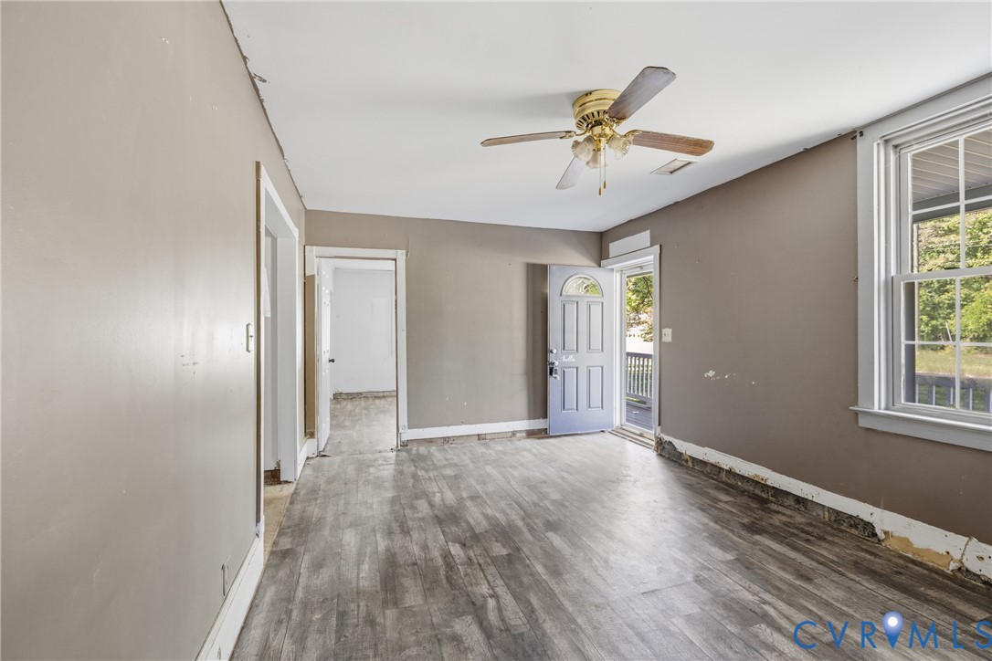 5317 Hickory Road Petersburg, VA 23803 - Photo 8 of 40