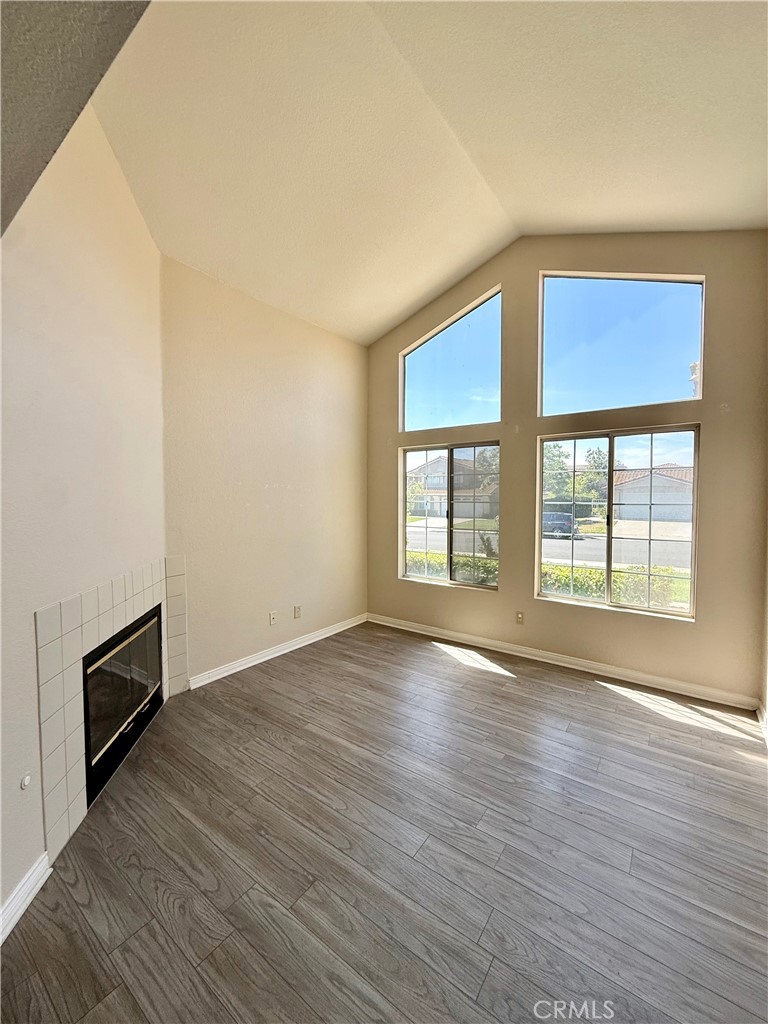 11031 Sierra Tree Lane Riverside, CA 92505 - Photo 8 of 24 Family Room without furniture