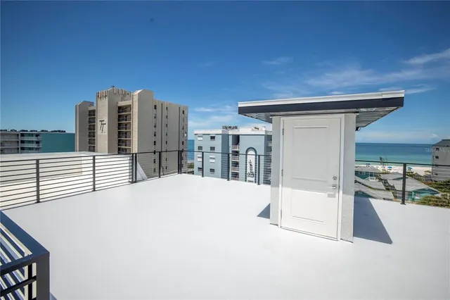 $15,000 | 19505 Gulf Boulevard, Unit 304, Indian Shores, FL 33785