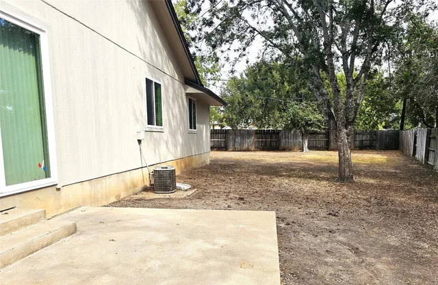 $1,900 | 1747 Horseshoe Circle, Round Rock, TX 78681