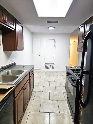 $1,900 | 1747 Horseshoe Circle, Round Rock, TX 78681