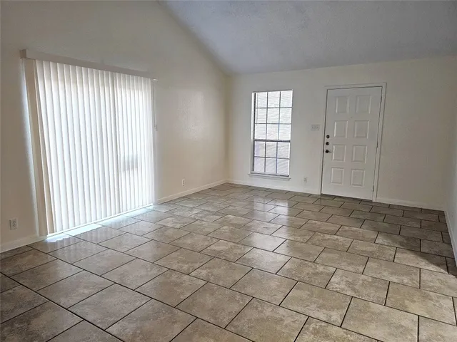 $1,900 | 1747 Horseshoe Circle, Round Rock, TX 78681