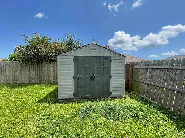 $2,400 | 7025 Boo Lane, Pensacola, FL 32526